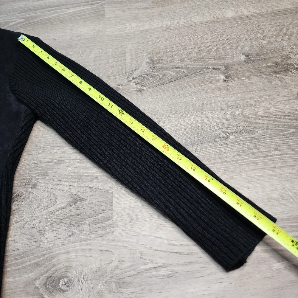 SEEU Black Ribbed Knit Faux Fur Button Down Sweater Jacket - Picture 7 of 16